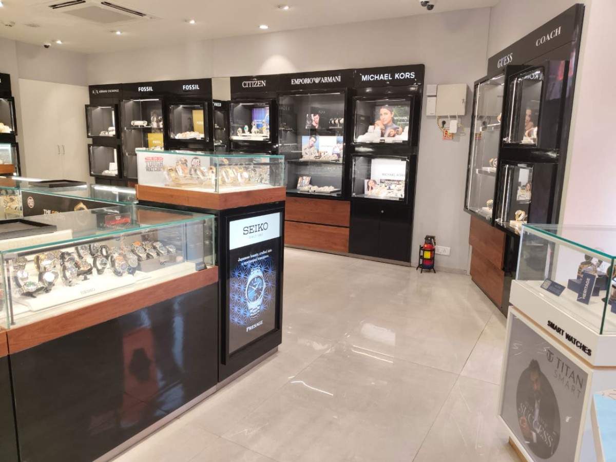 Store Image