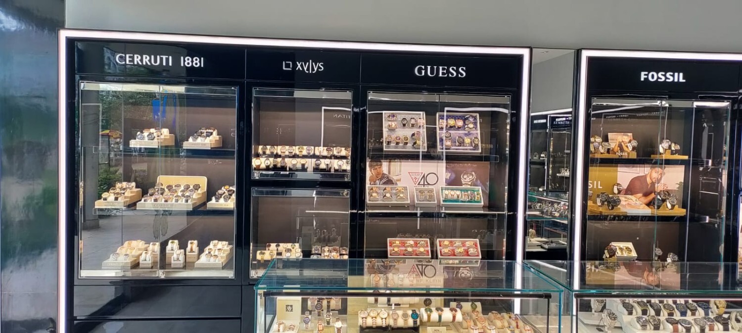 Store Image