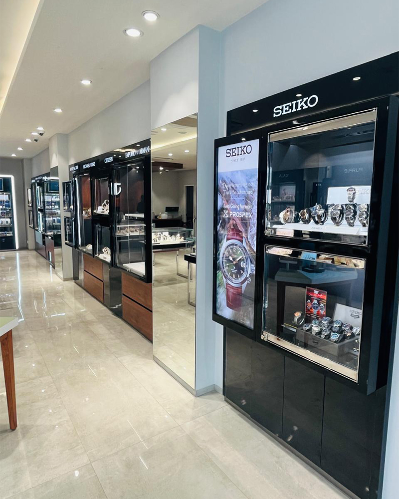 Store Image