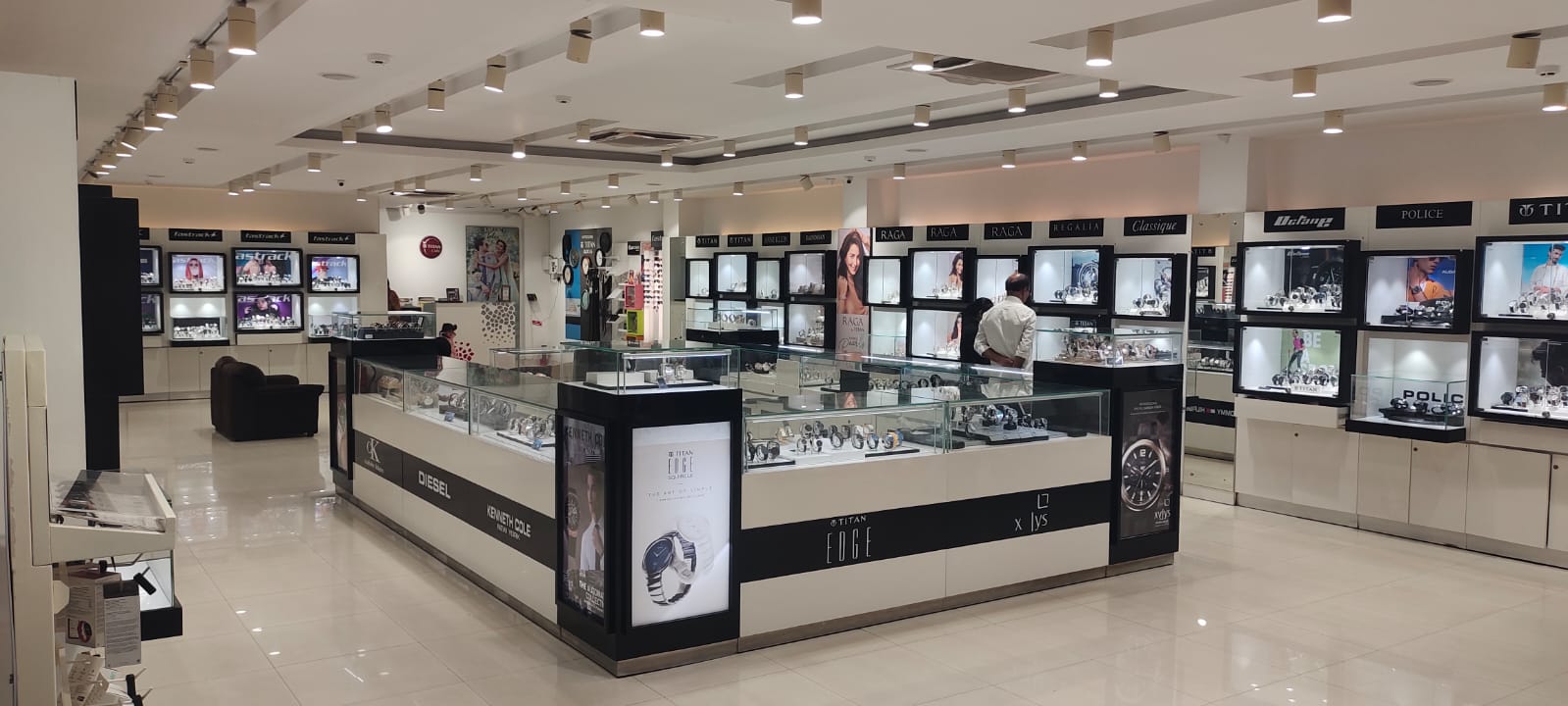Store Image