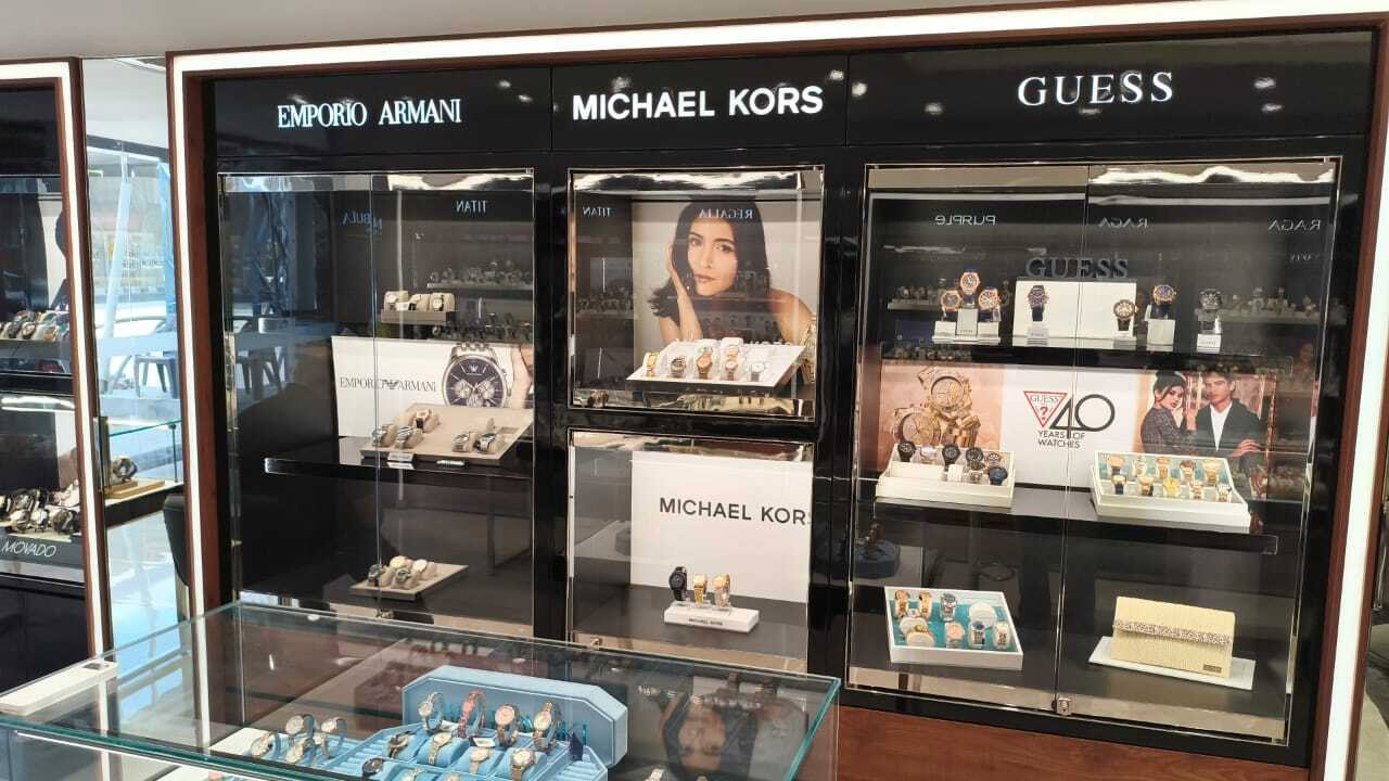 Store Image