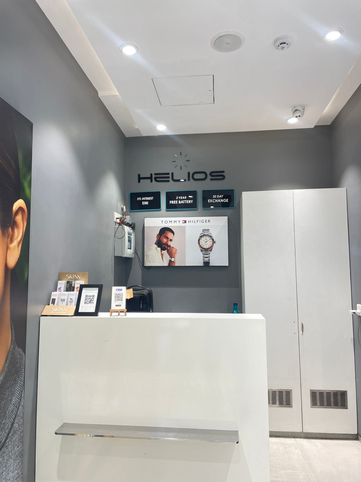 Store Image
