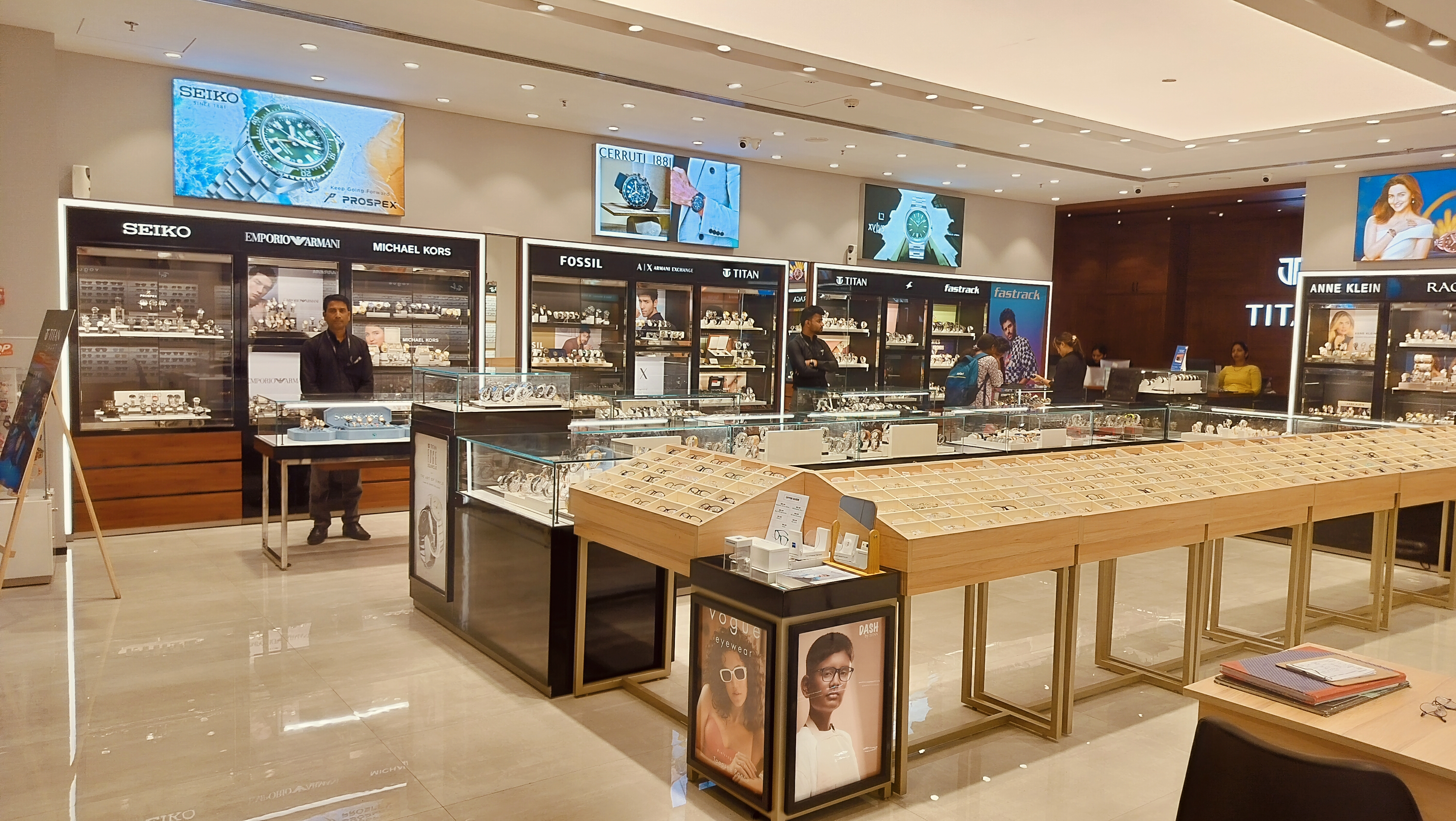 Store Image