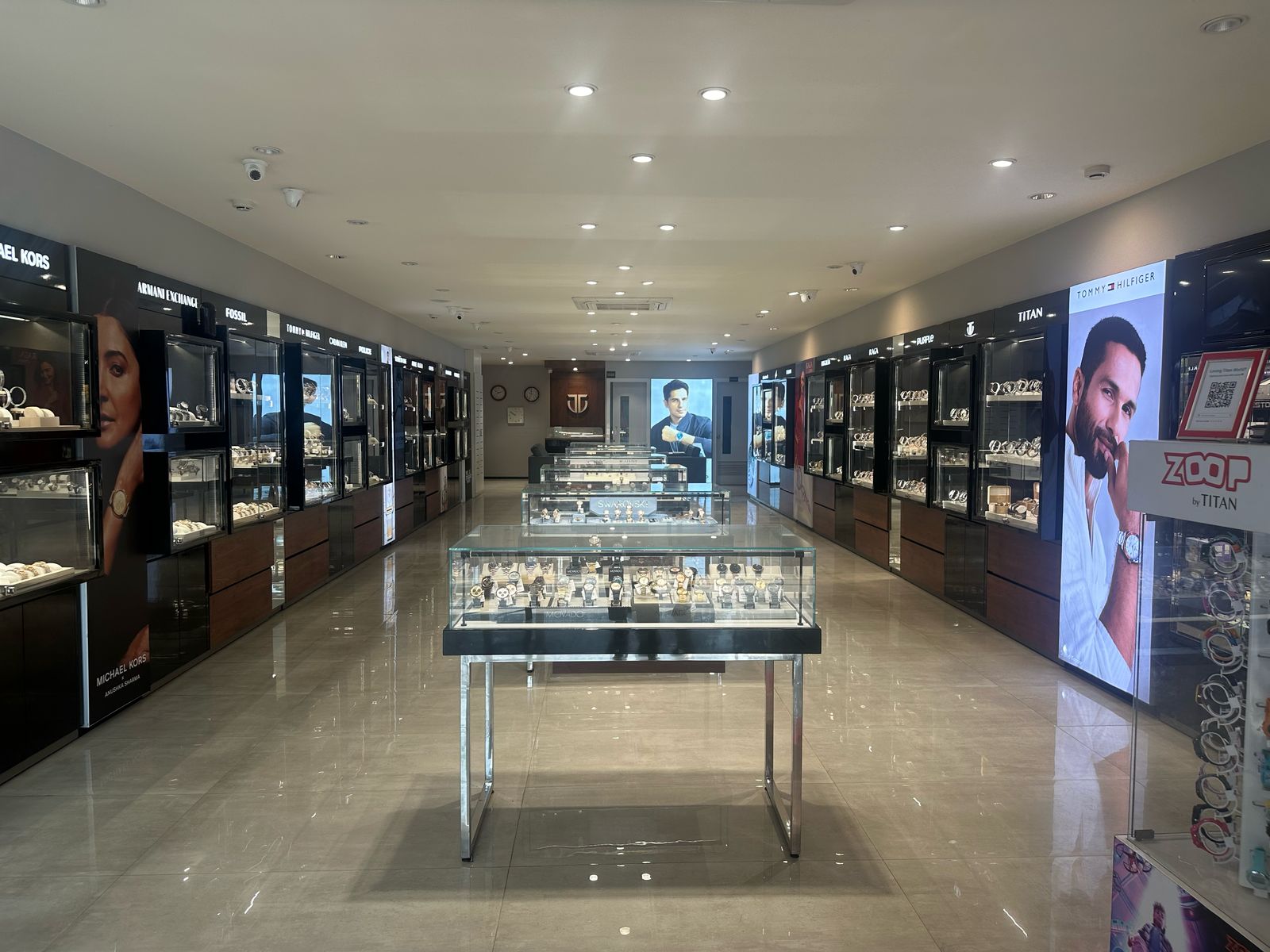 Store Image