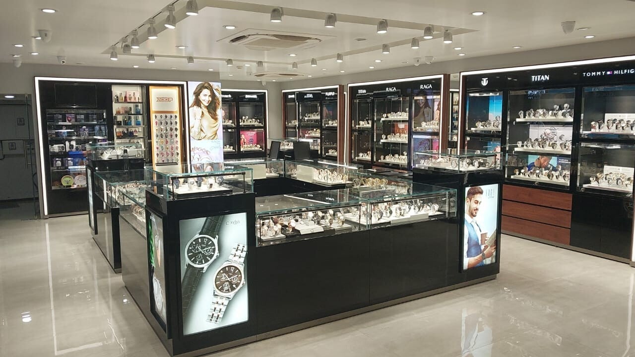 Store Image