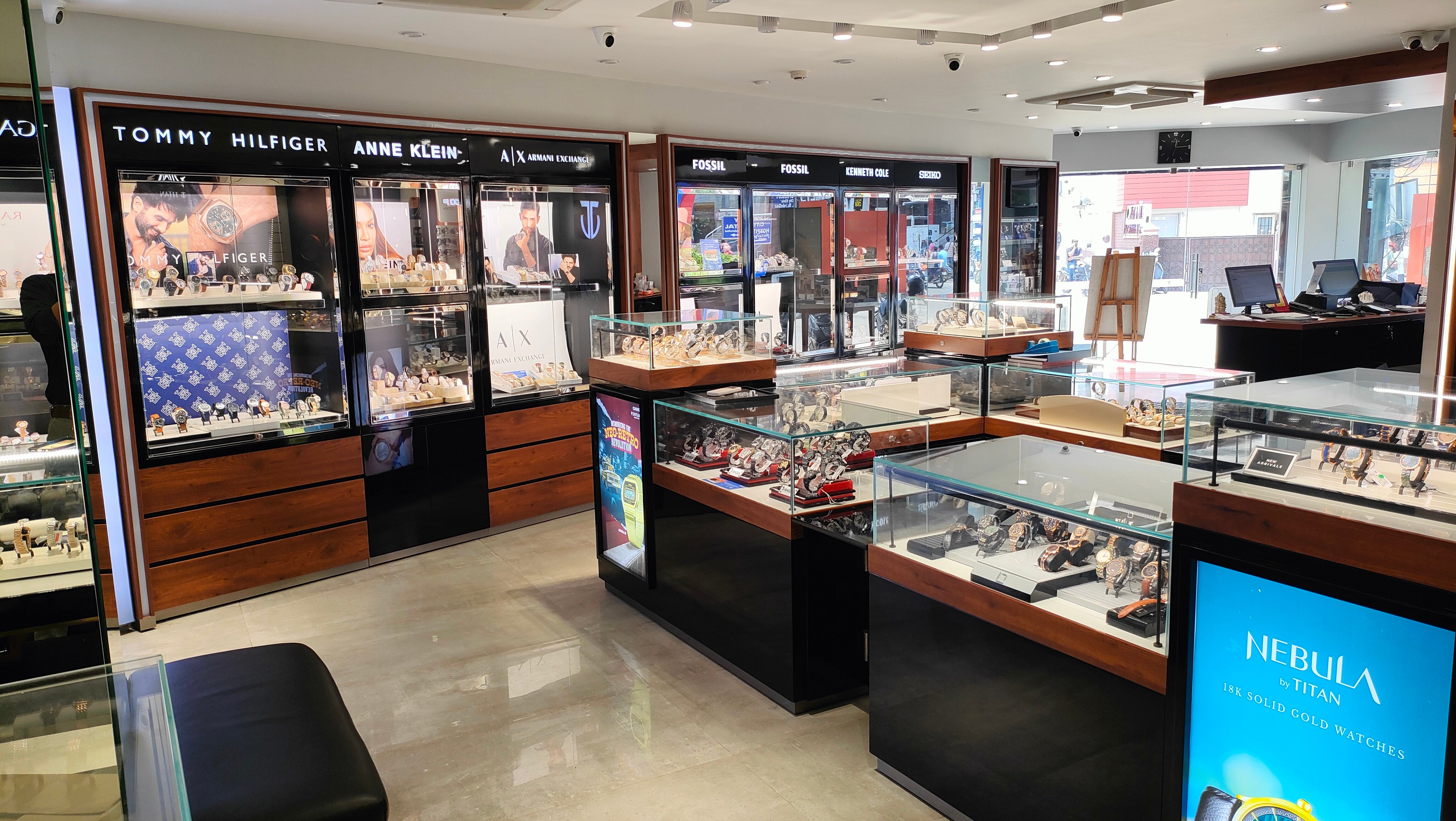 Store Image