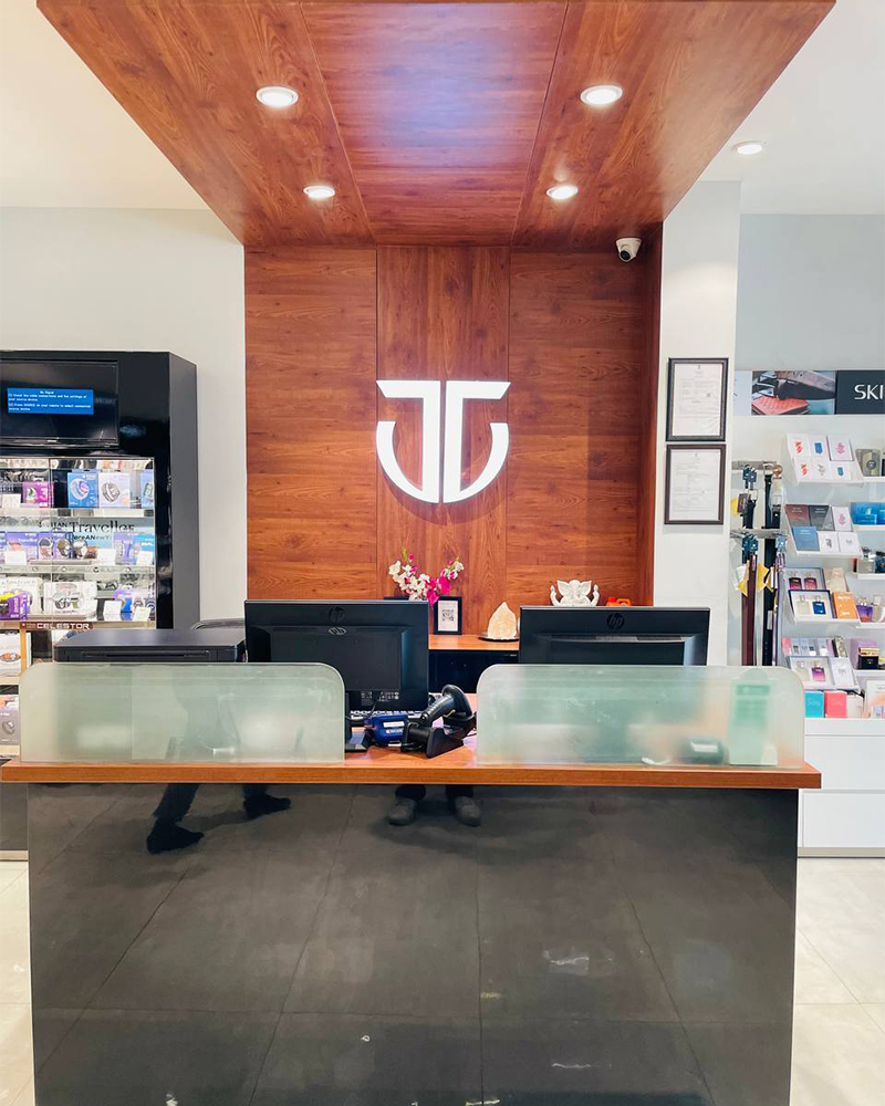 Store Image