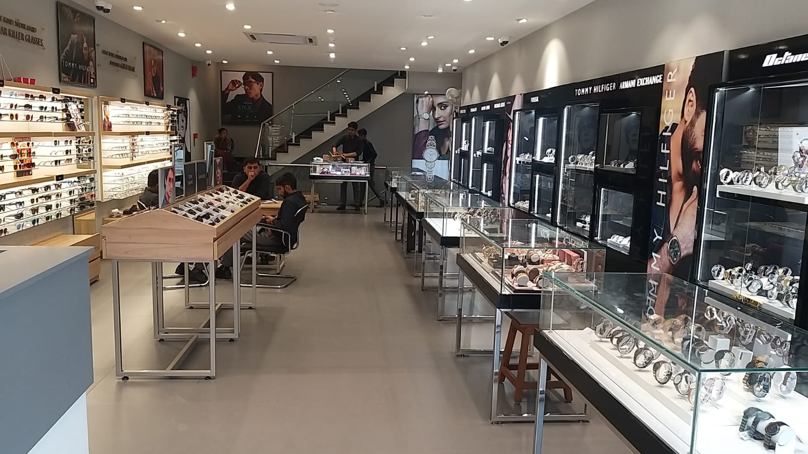 Store Image