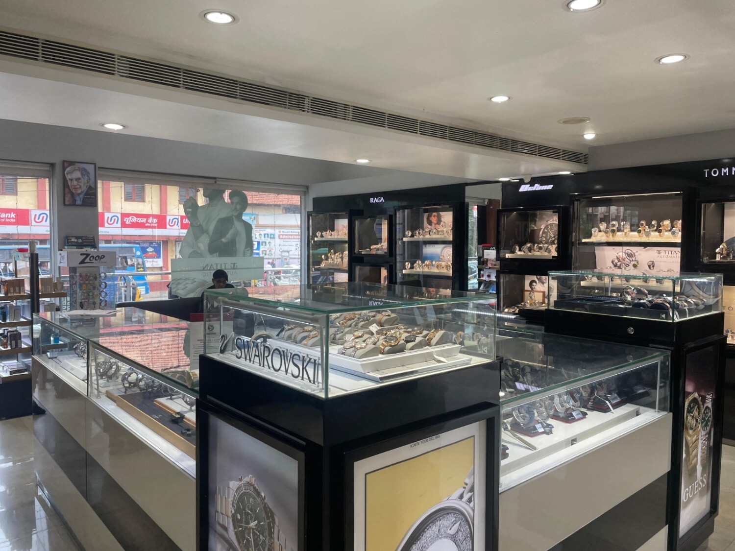 Store Image