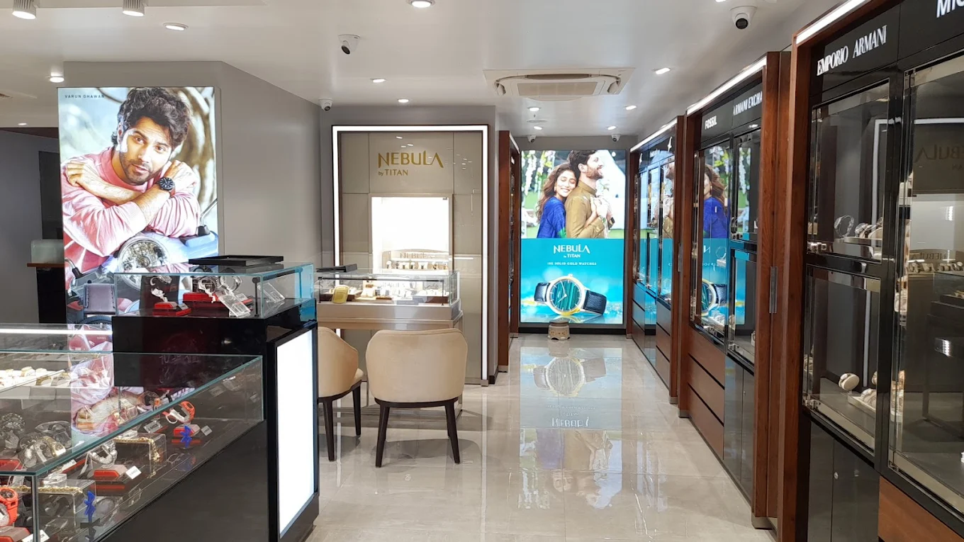 Store Image