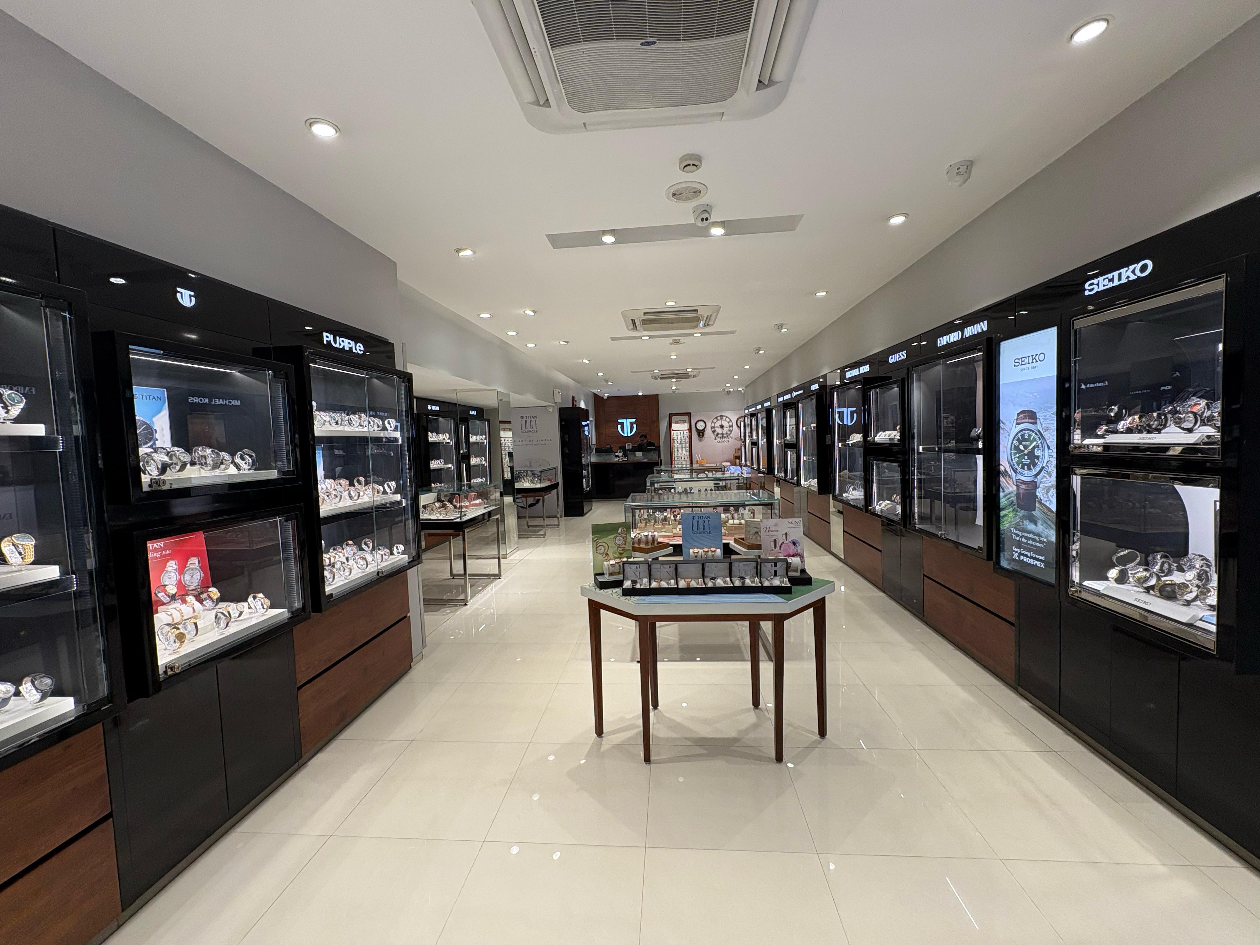 Store Image