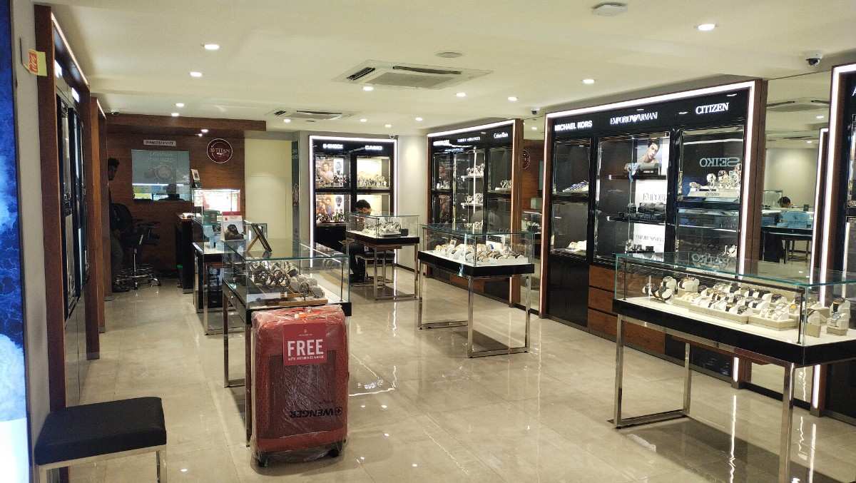 Store Image