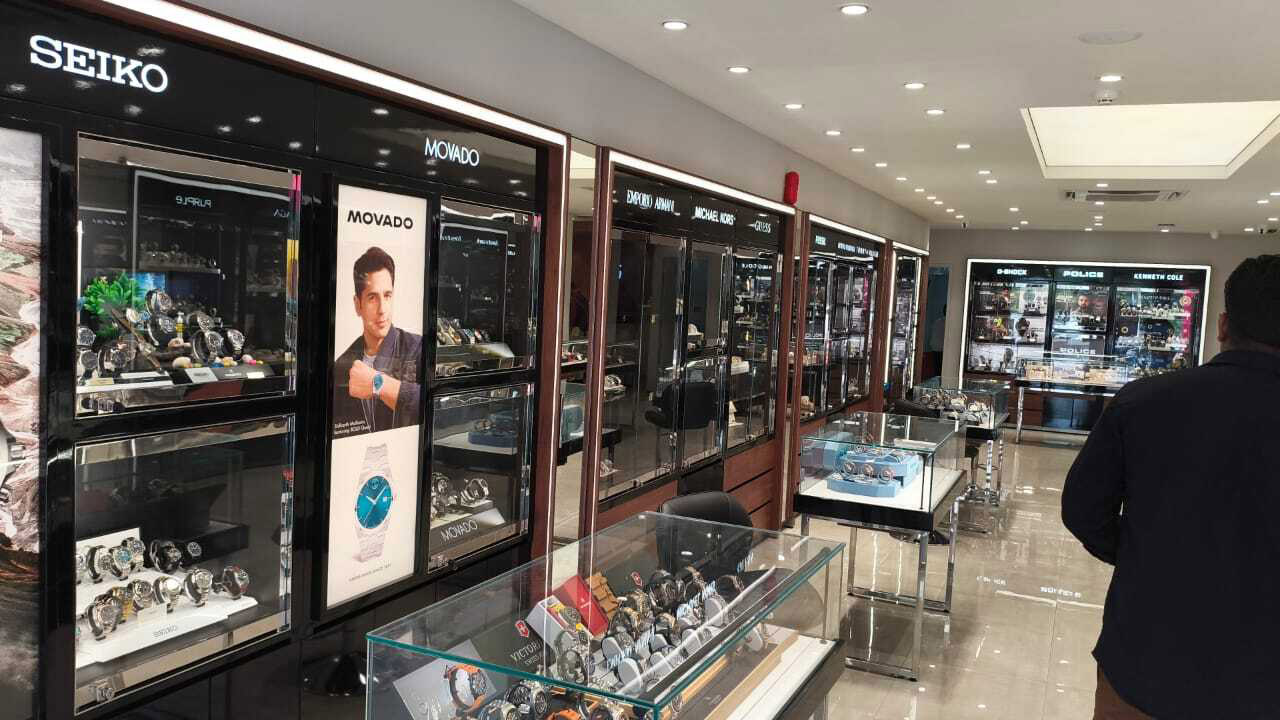 Store Image
