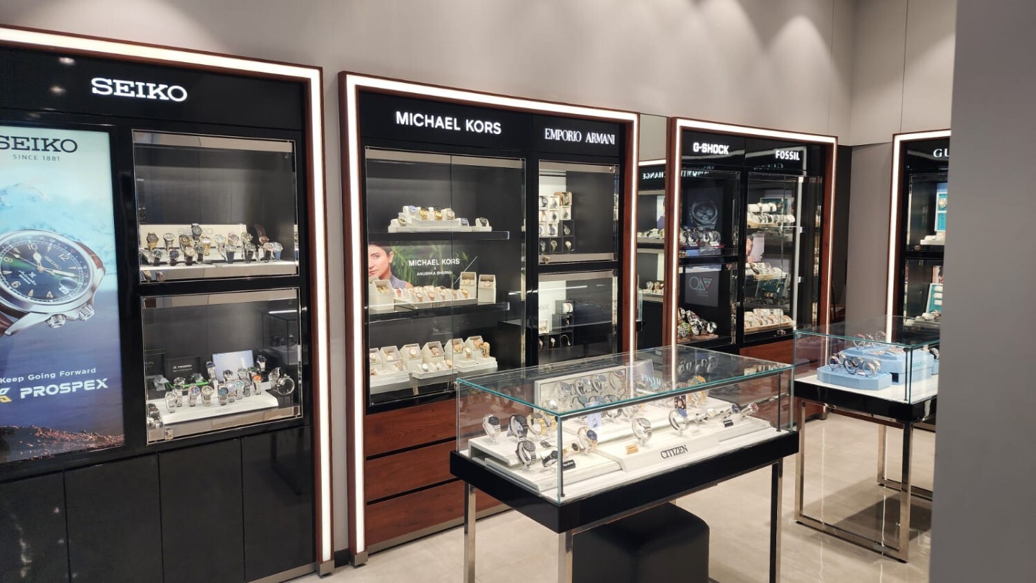 Store Image