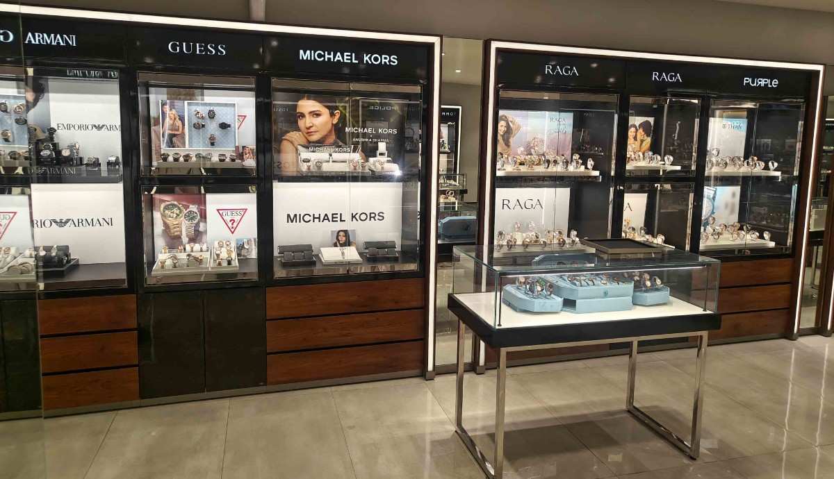 Store Image