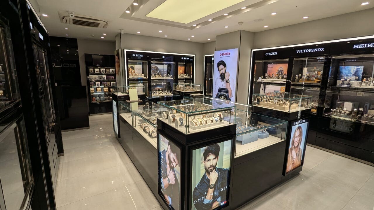 Store Image