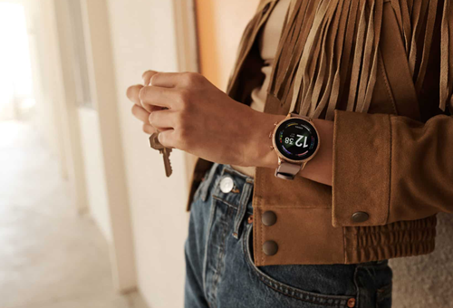 Most Stylish Women's Smartwatches That Blend Fashion With Tech