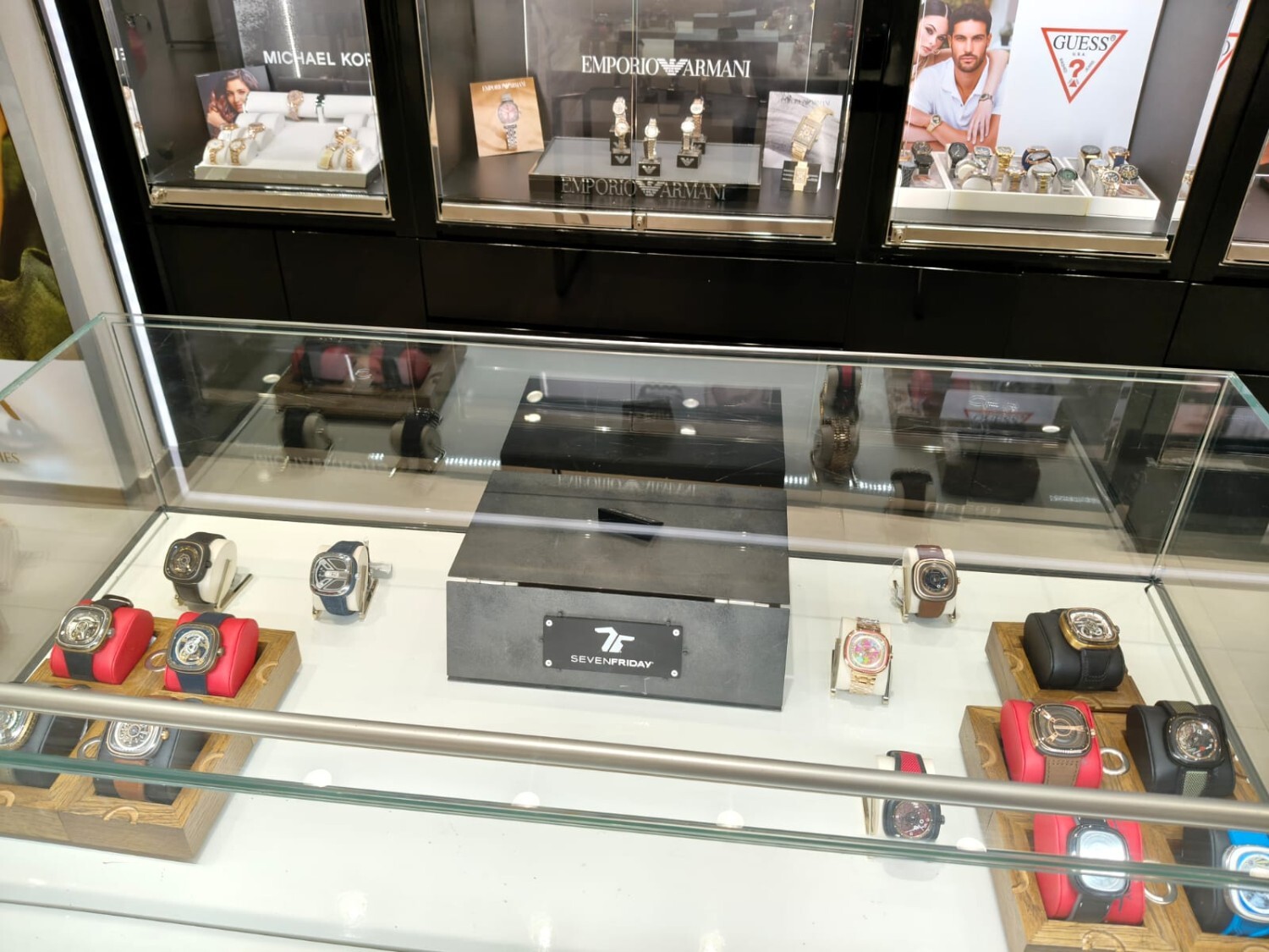 Store Image