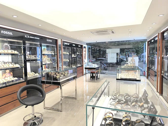 Store Image