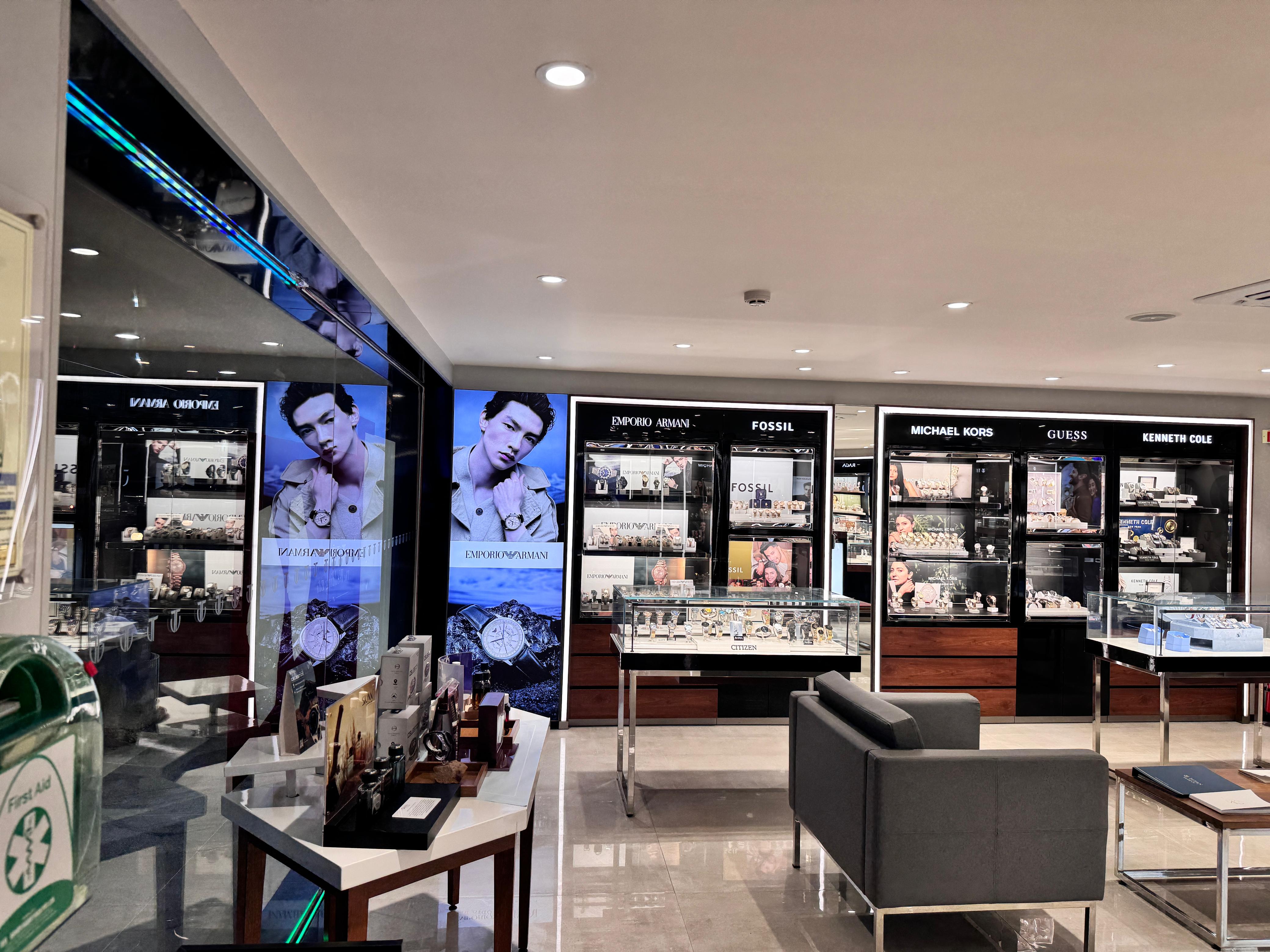 Store Image