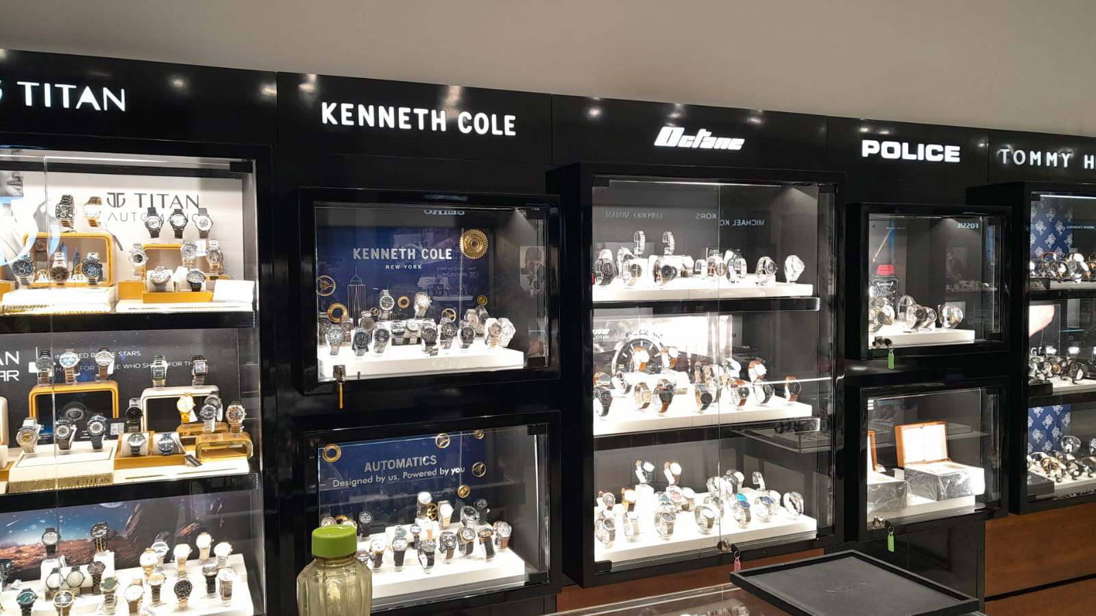 Store Image