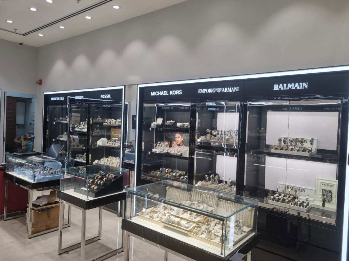 Store Image