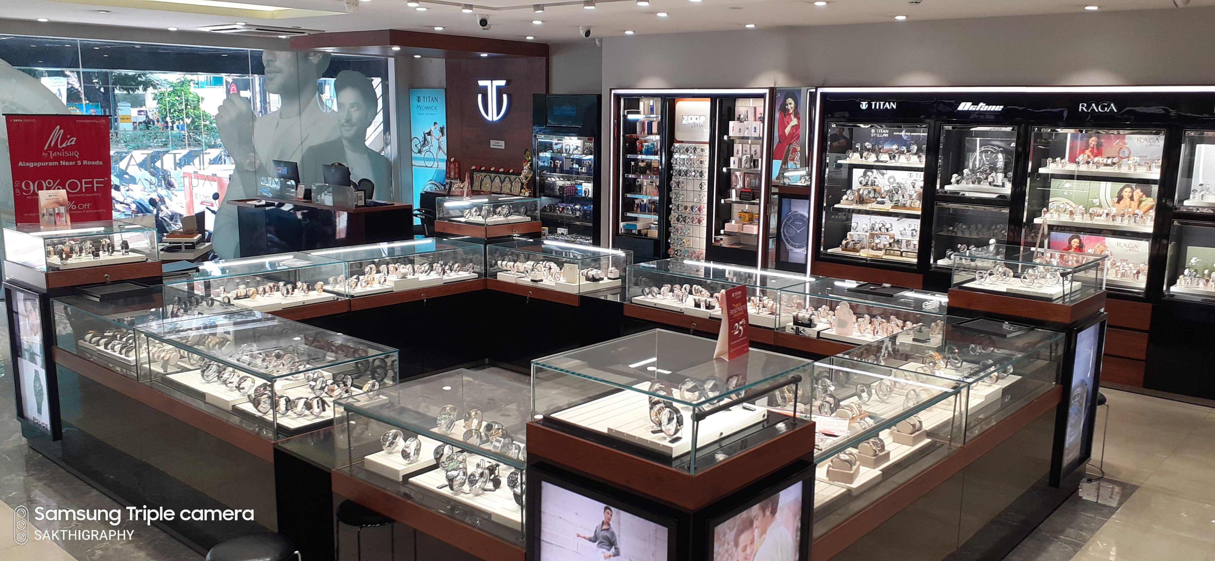 Store Image