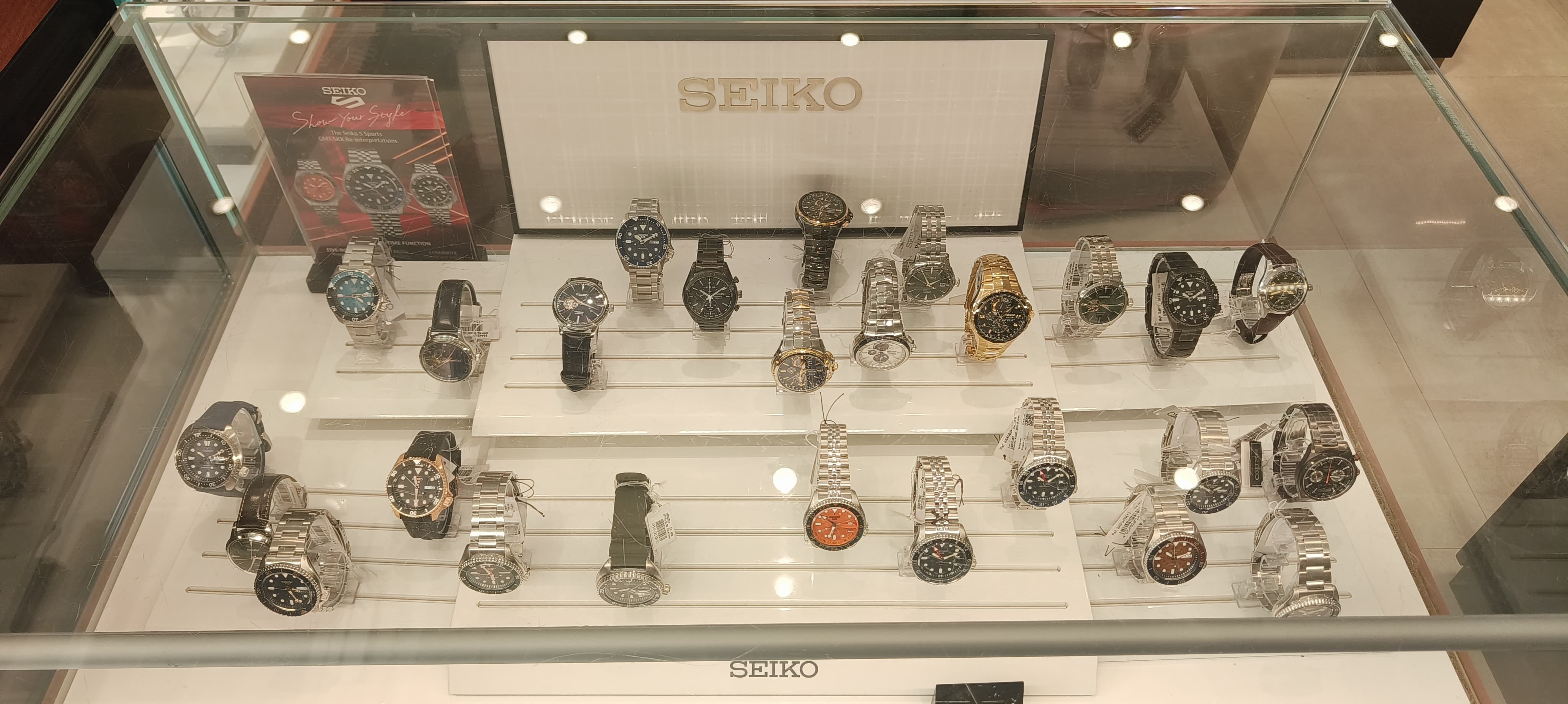Store Image