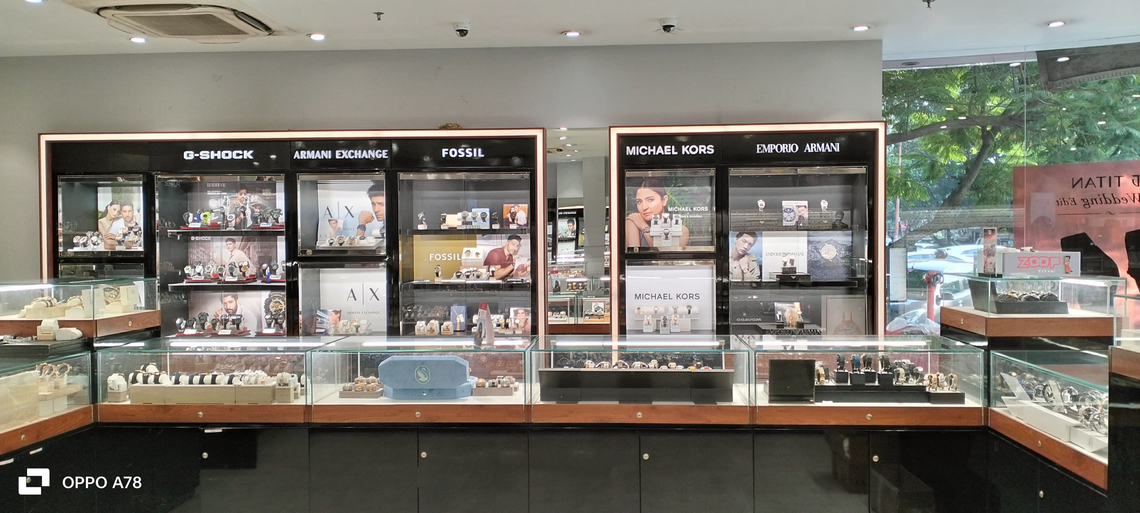 Store Image