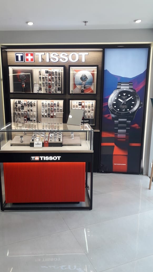 Store Image