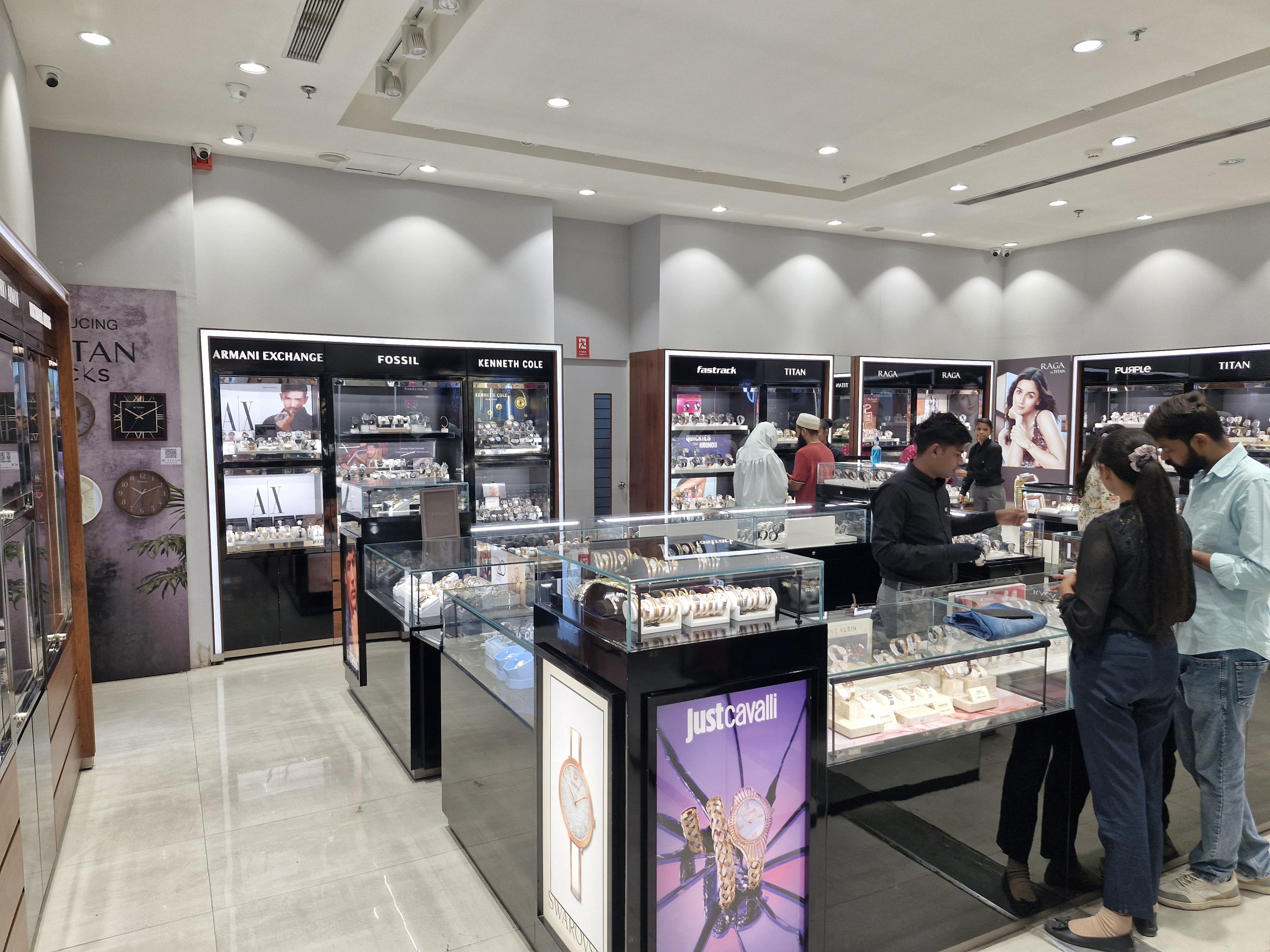 Store Image