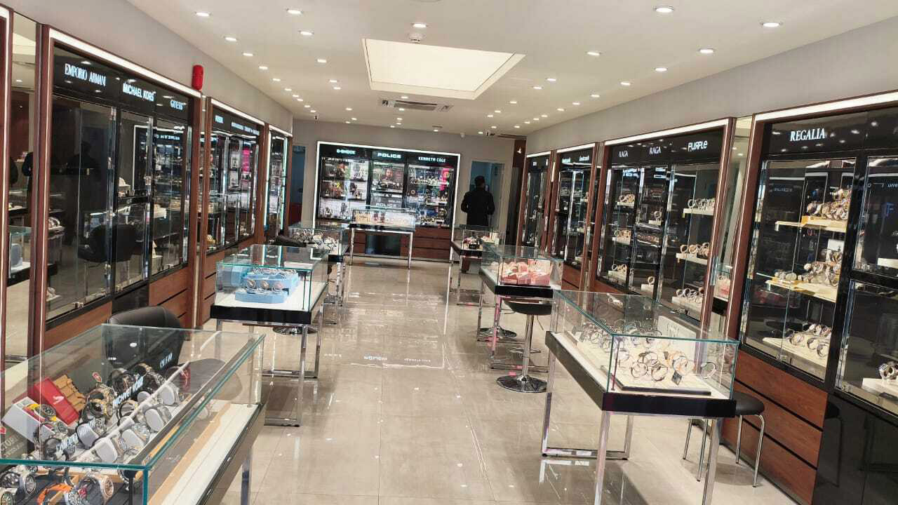Store Image