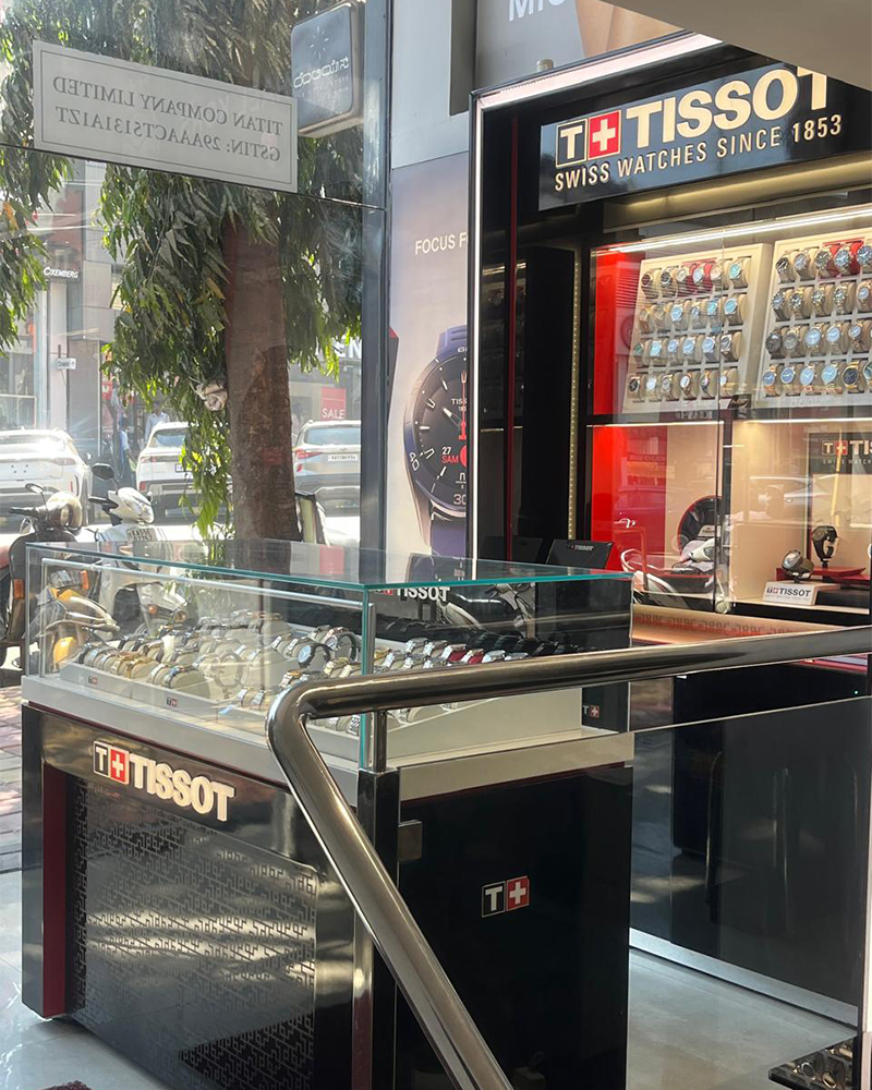 Store Image