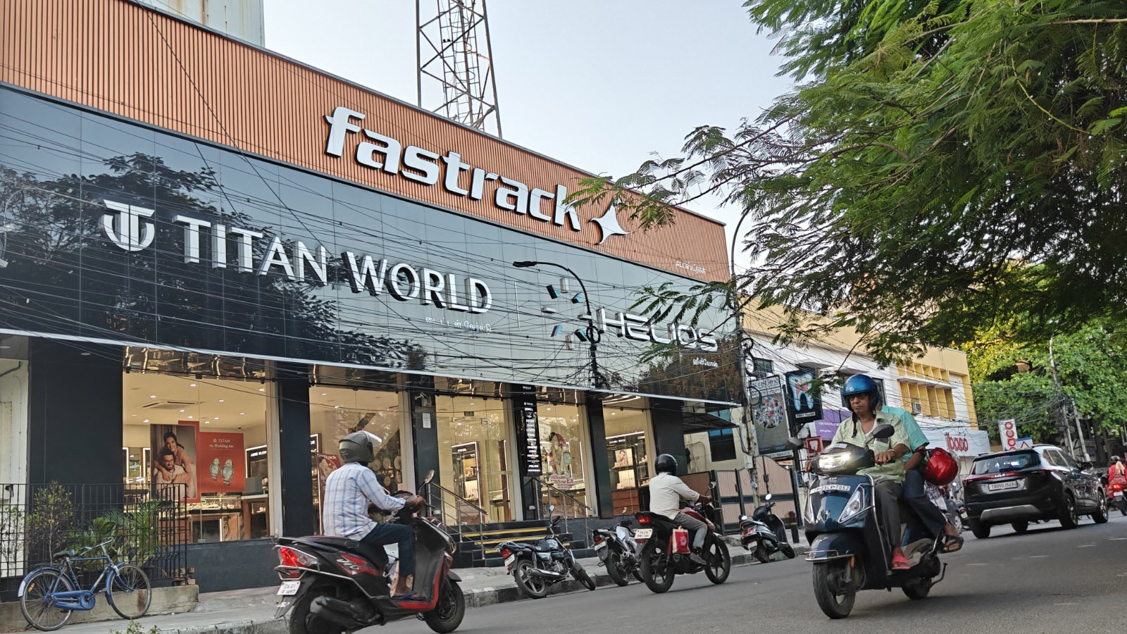Store Image