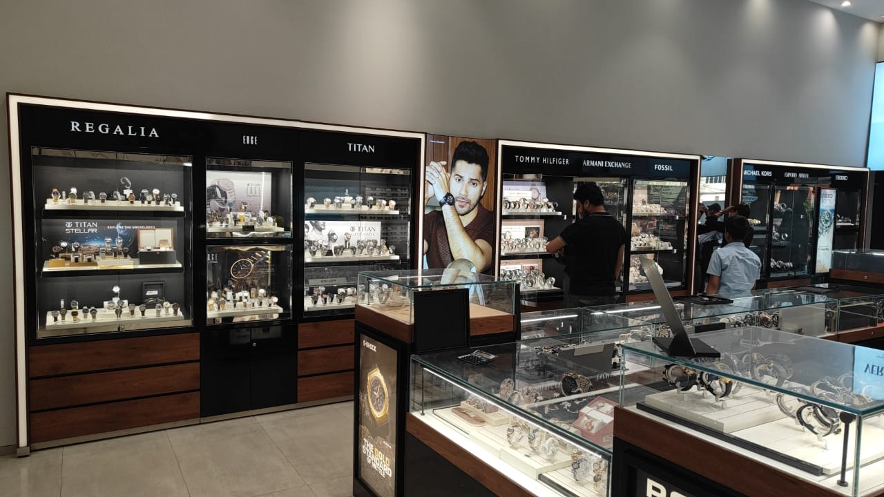 Store Image