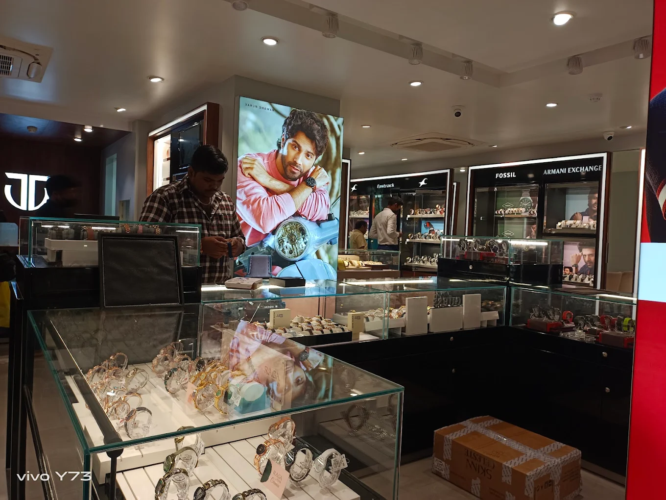 Store Image