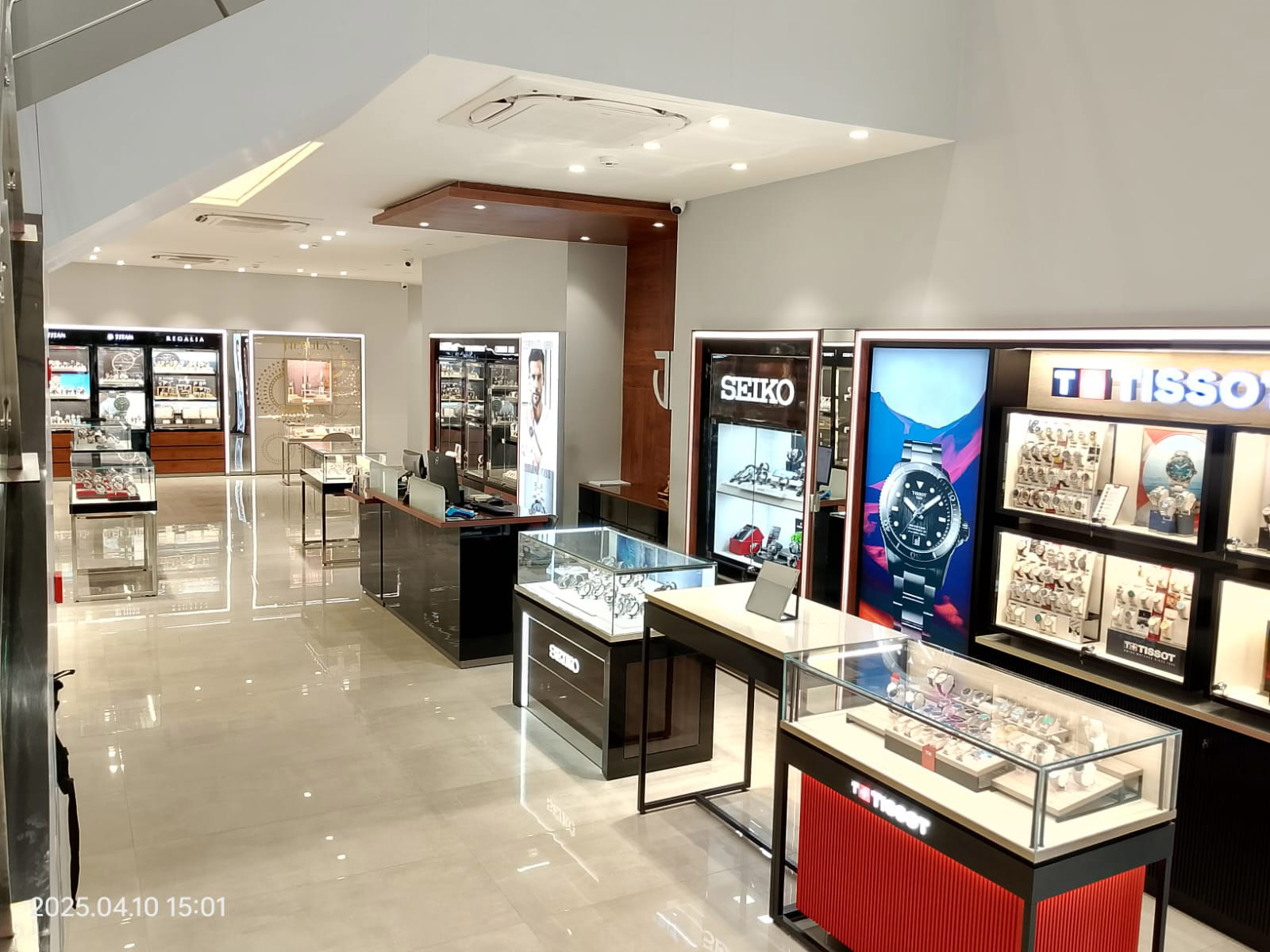 Store Image