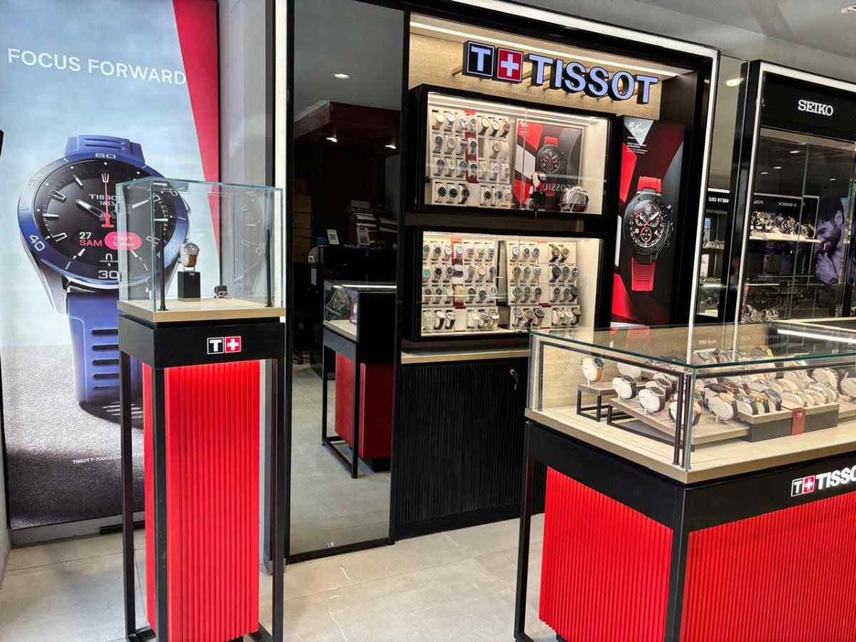 Store Image