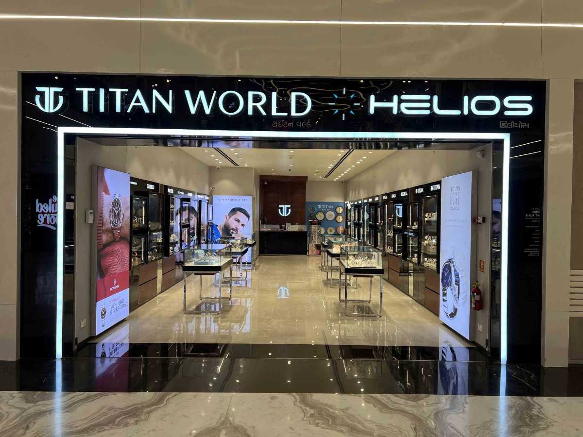 Store Image