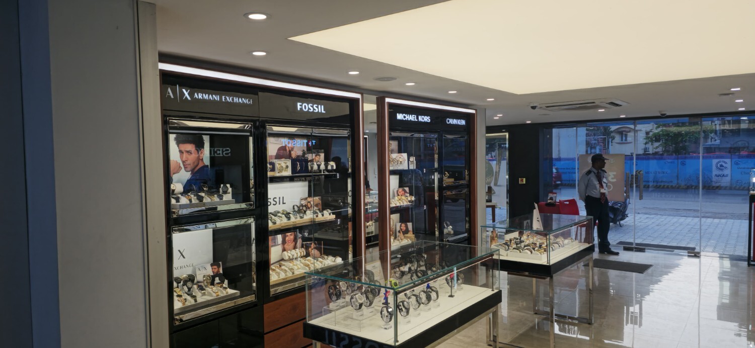Store Image