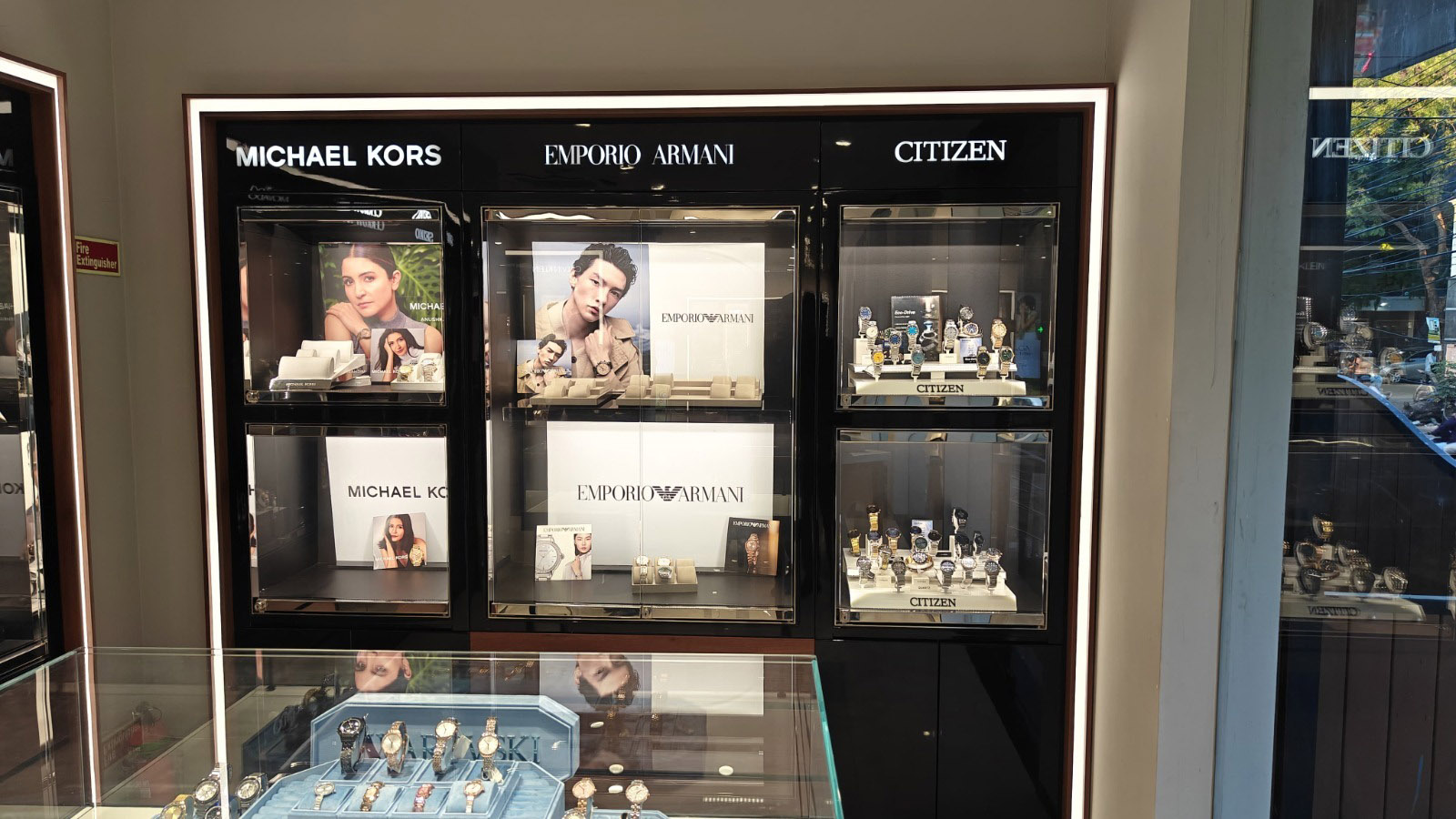Store Image