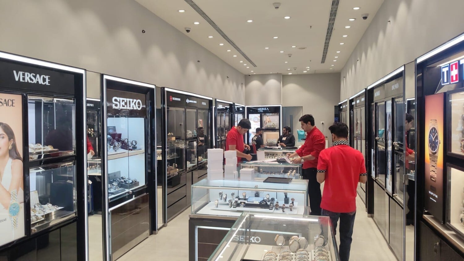 Store Image