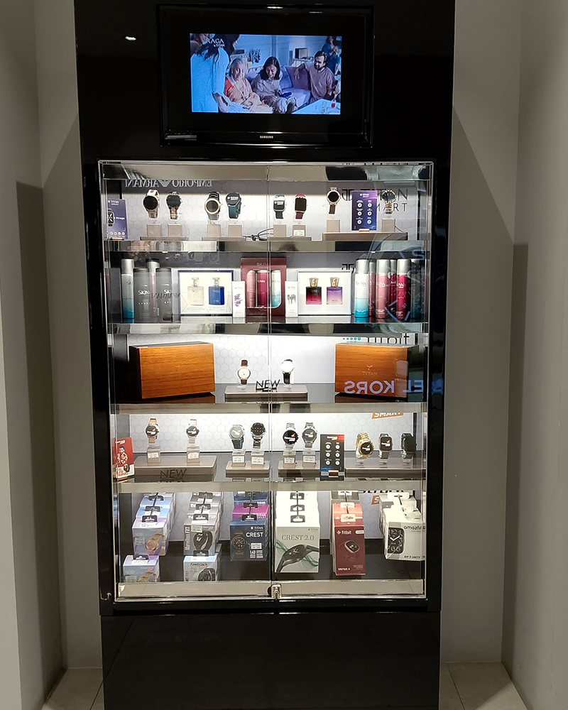 Store Image