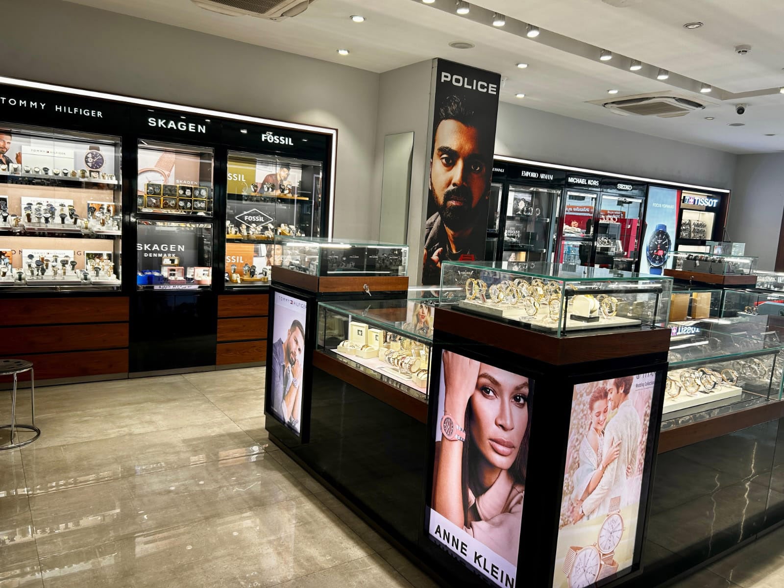 Store Image