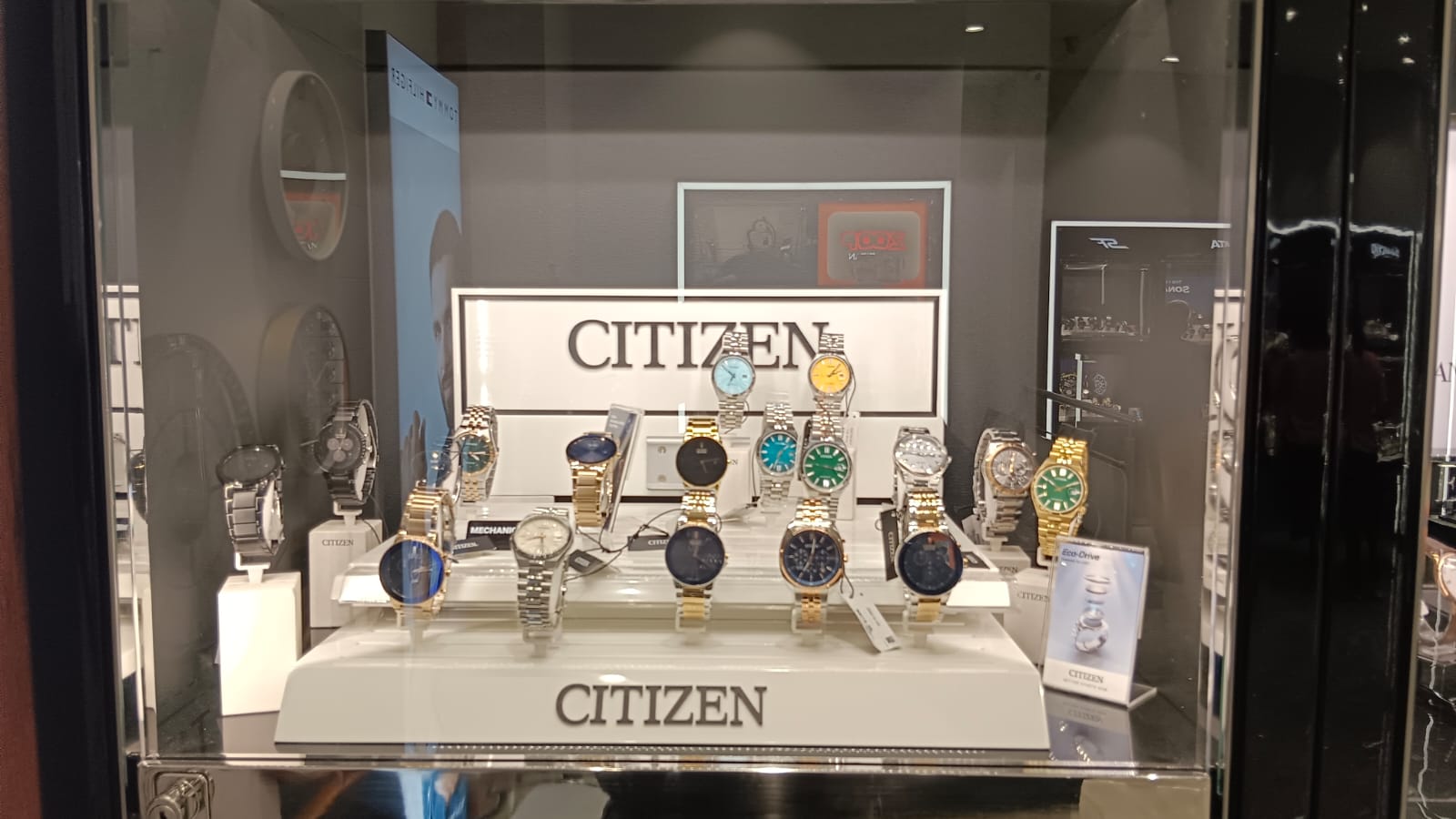Store Image