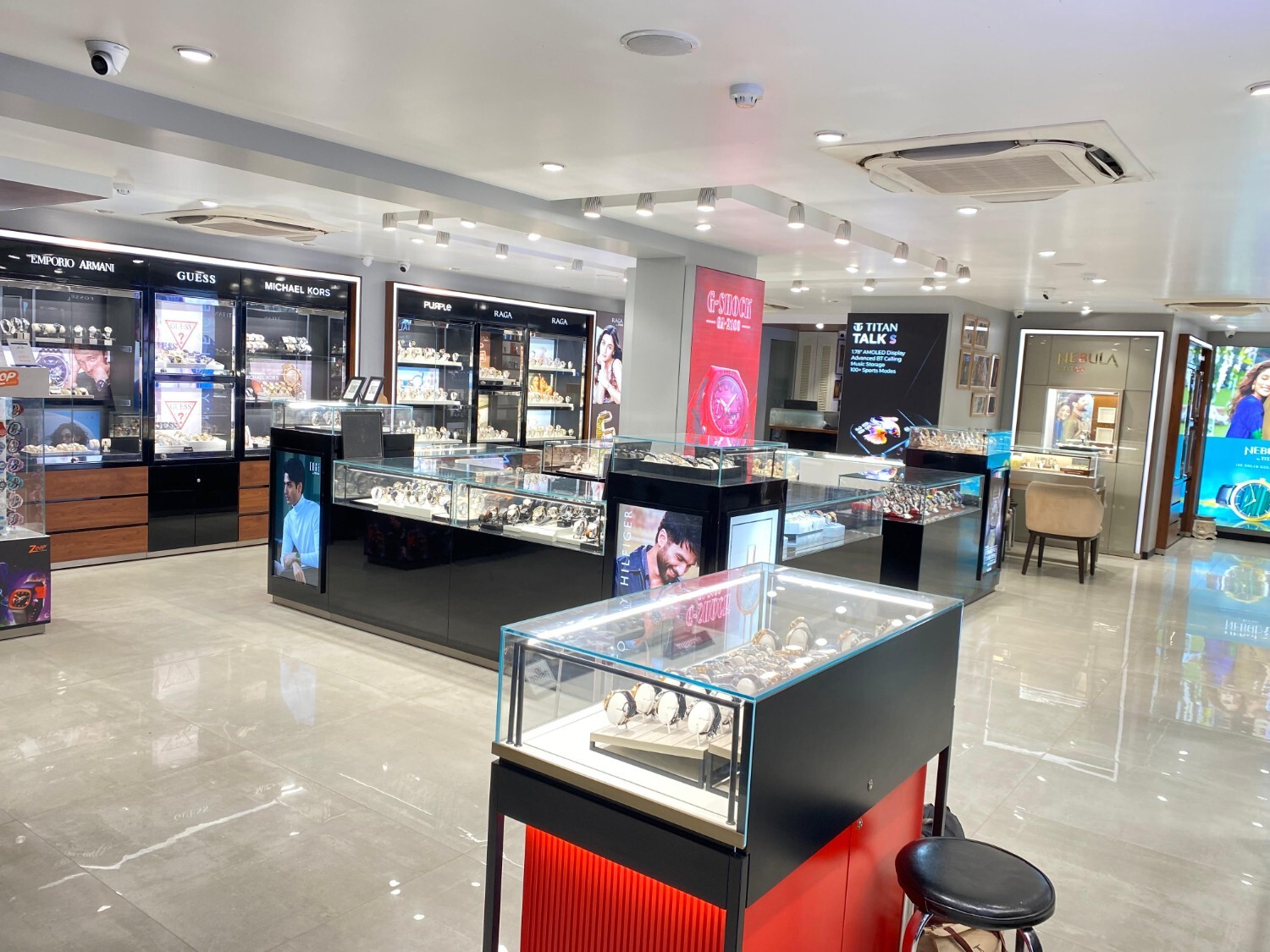 Store Image