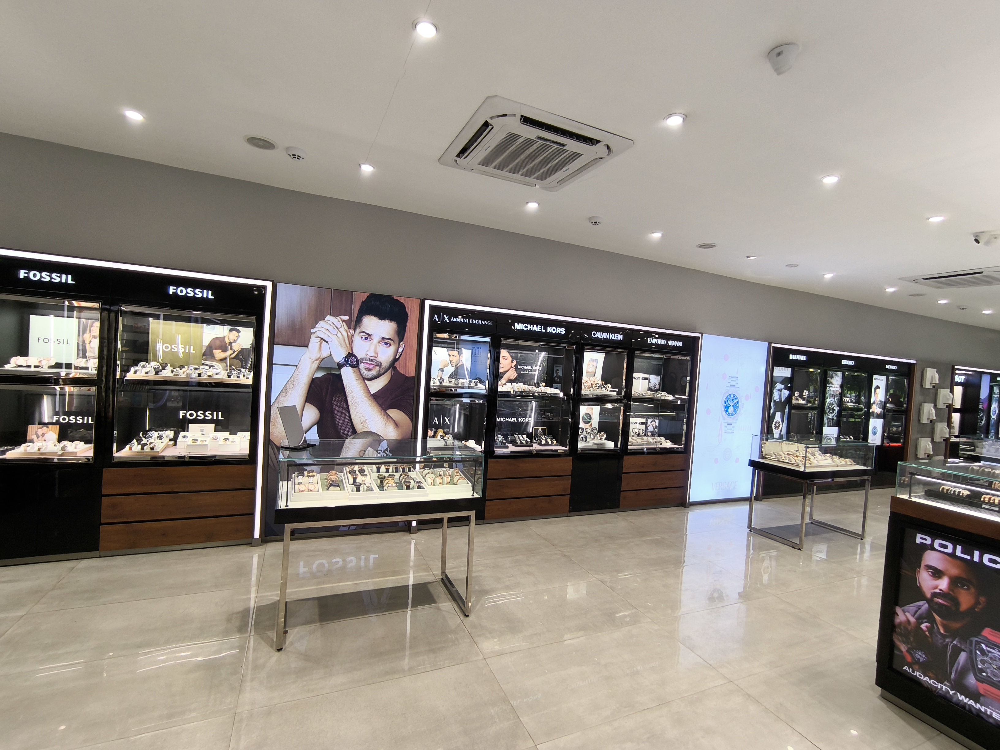 Store Image