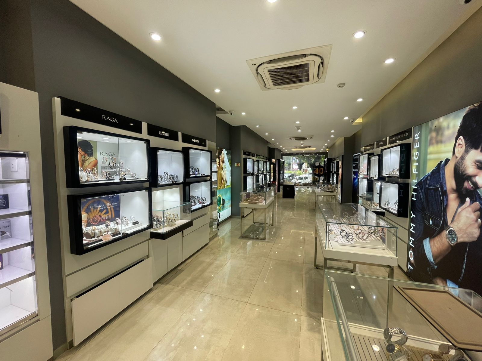 Store Image