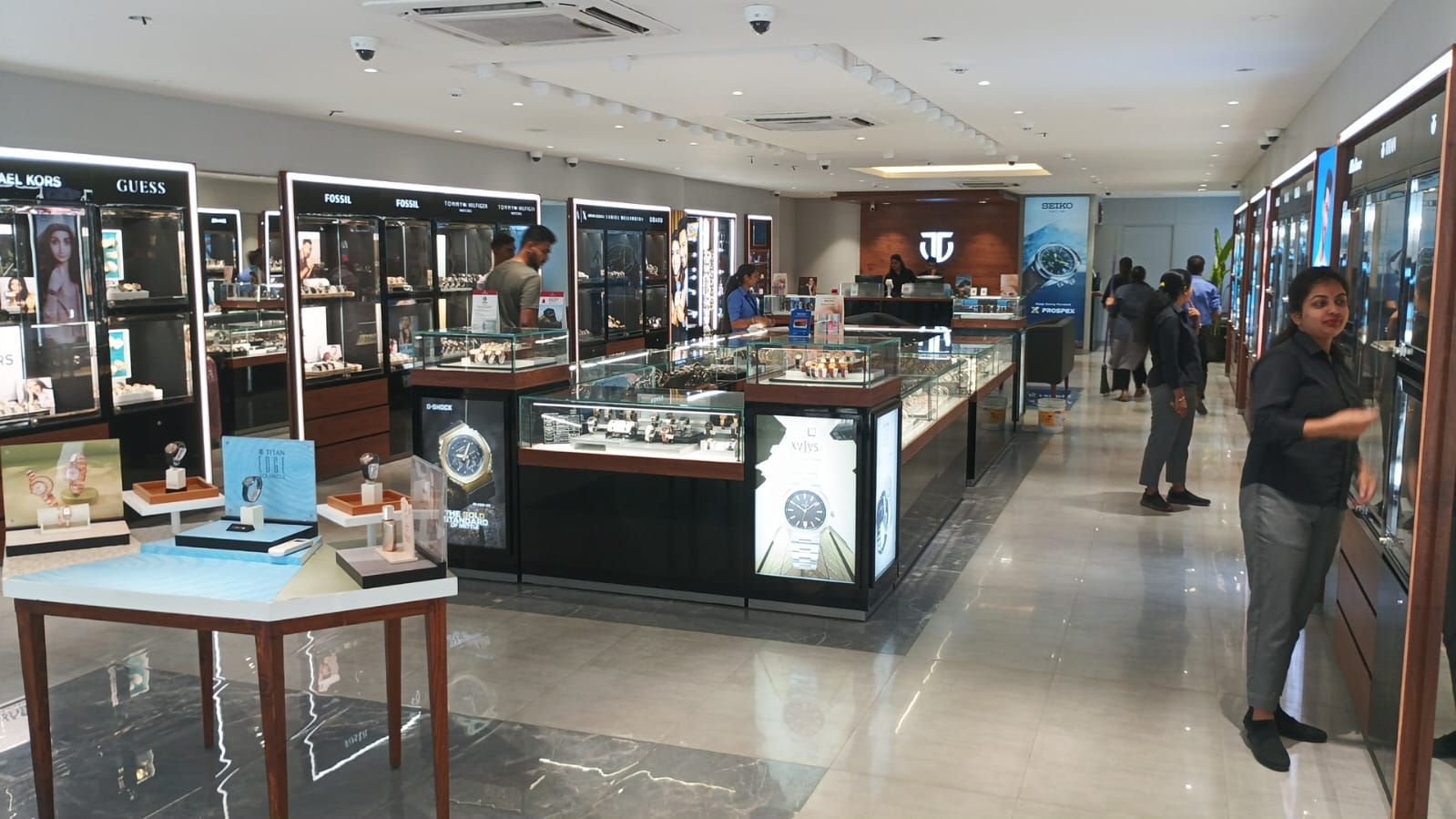 Store Image