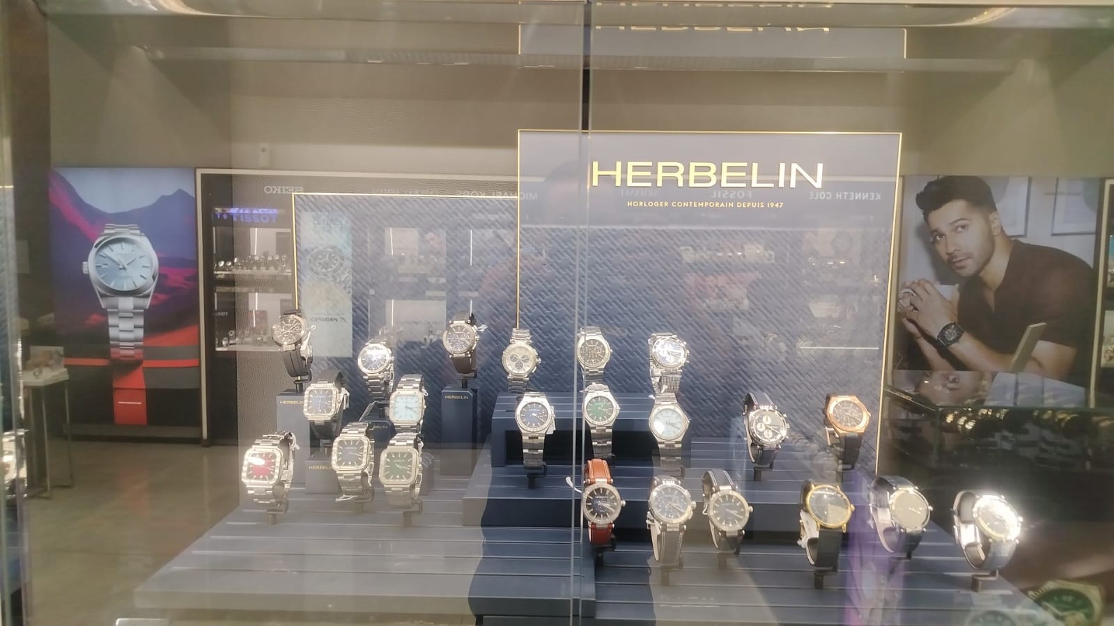 Store Image